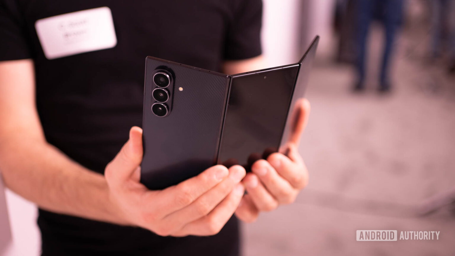 Samsung Galaxy Z TriFold prático na CES 2026: O futuro está aqui?