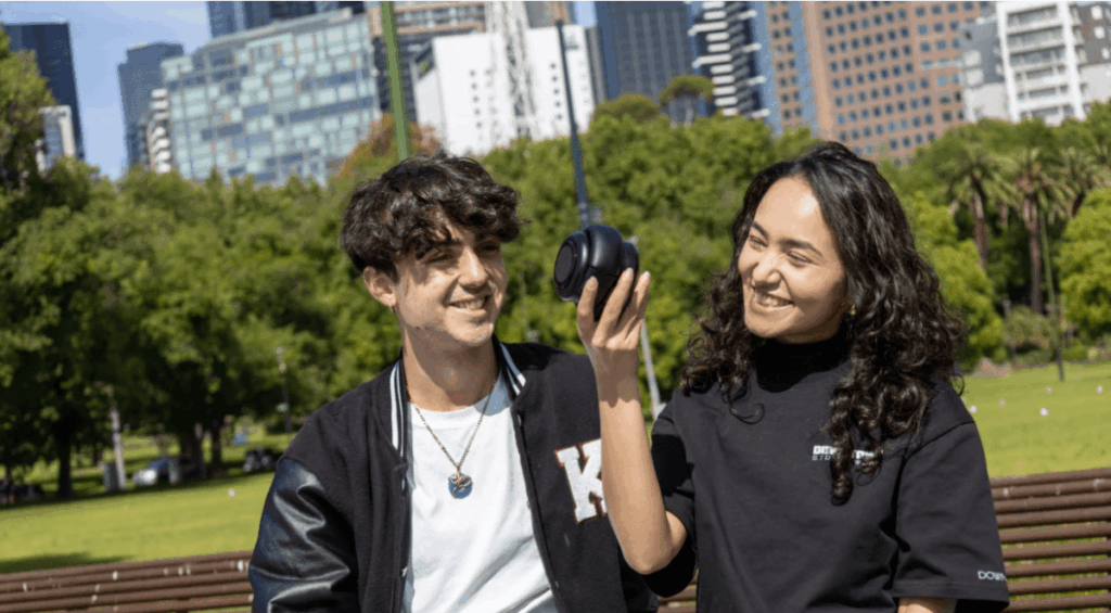 TDM lança fones de ouvido que se transformam em um alto-falante Bluetooth portátil