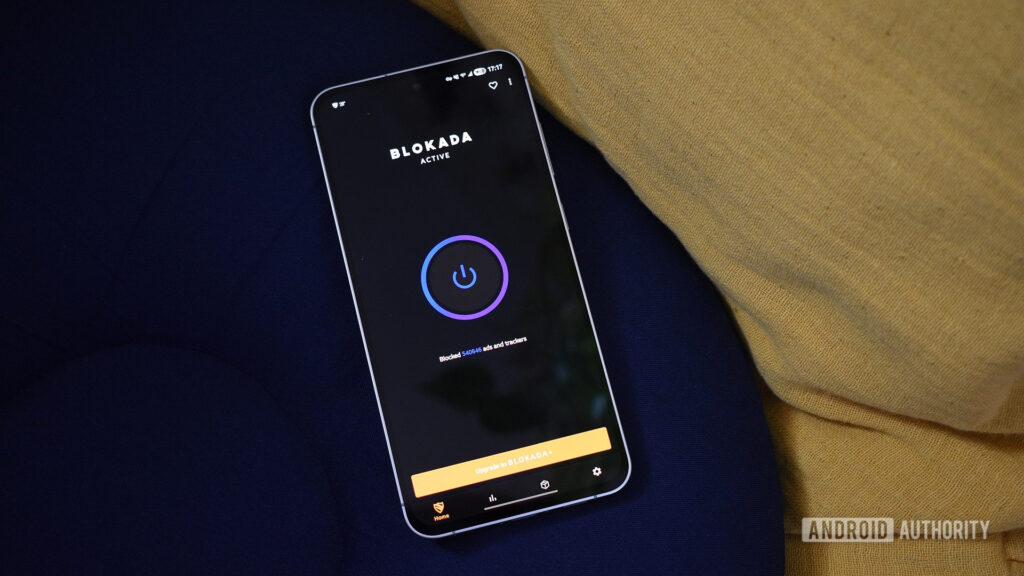 Veja por que uso um aplicativo Android de bloqueio de anúncios em DNS privado
