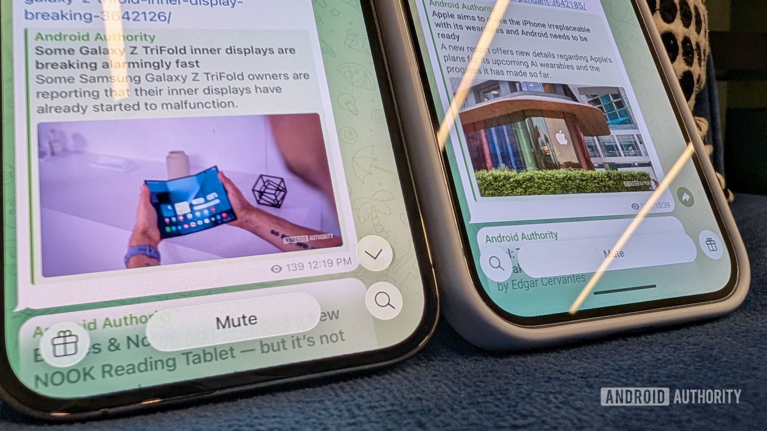 Apple iPhone e Google Pixel 10 Pro comparando a UI do Telegram em ambos os dispositivos