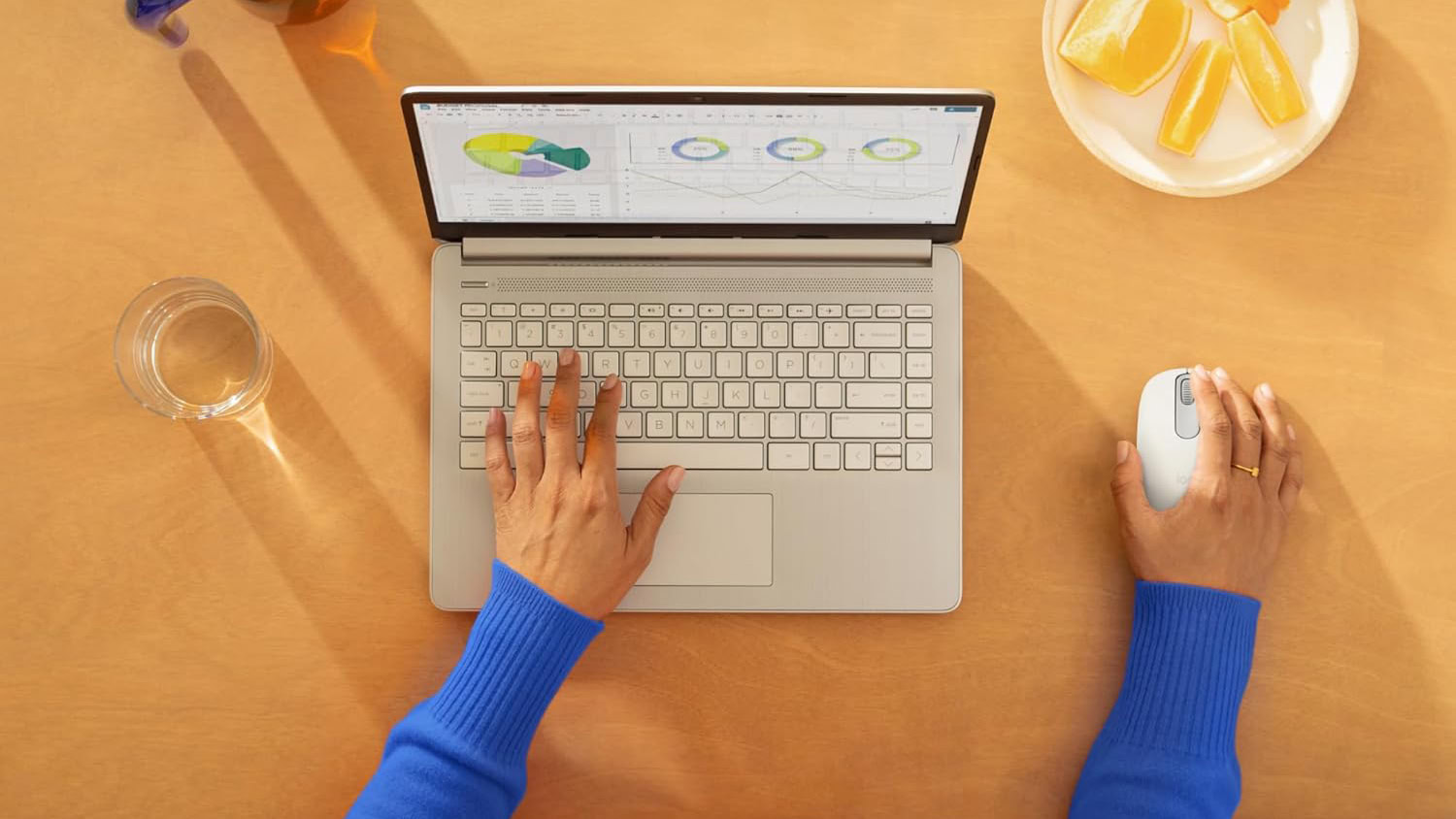 Trabalhando com o mouse sem fio Logitech M196