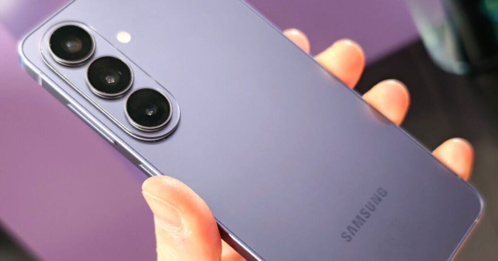 Não compre o Samsung Galaxy S26 – ainda não, de qualquer maneira