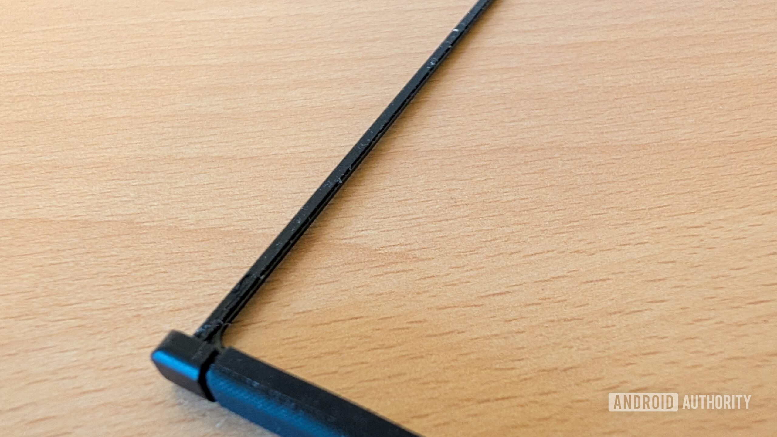 dbrand grip fold 7 cola