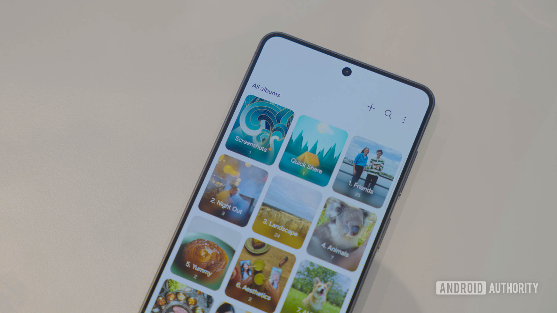 Capturas de tela do Samsung Galaxy S26 na galeria