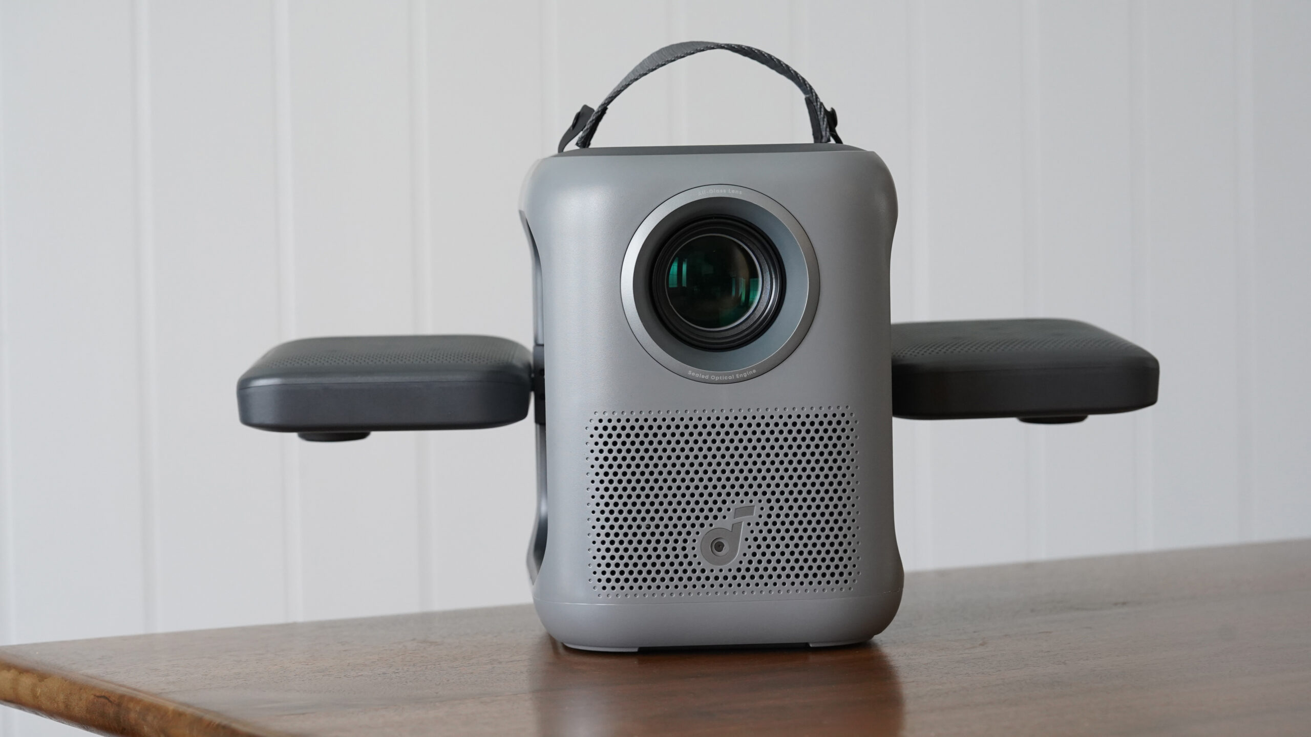 Alto-falantes ascendentes Soundcore Nebula P1i