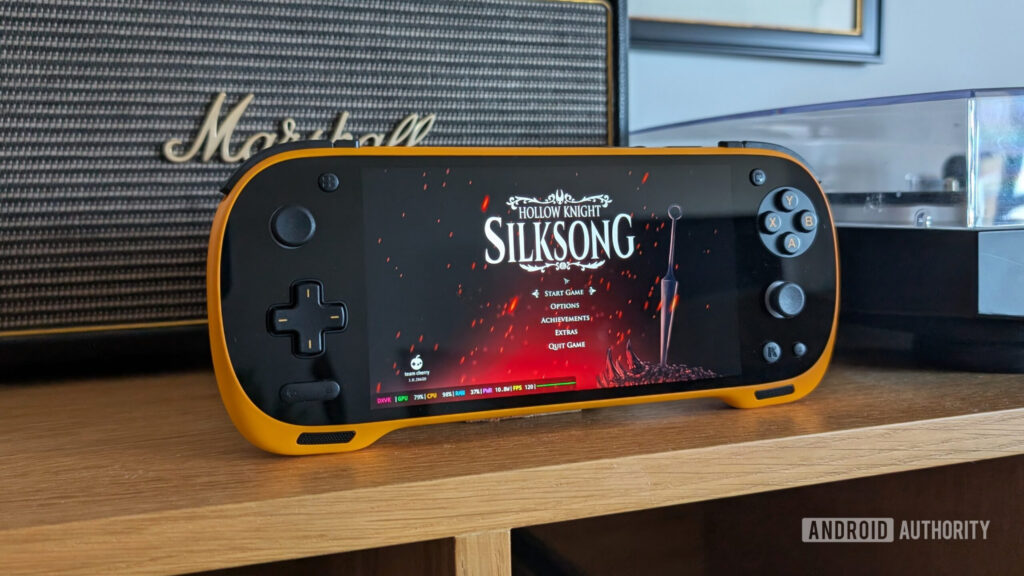 AYANEO KONKR Pocket FIT 8 Elite pode parar de vender em breve devido à falta de RAM