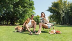 O INIU Pocket Rocket P50 é o banco de potência ultraportátil de 10.000 mAh que você estava esperando