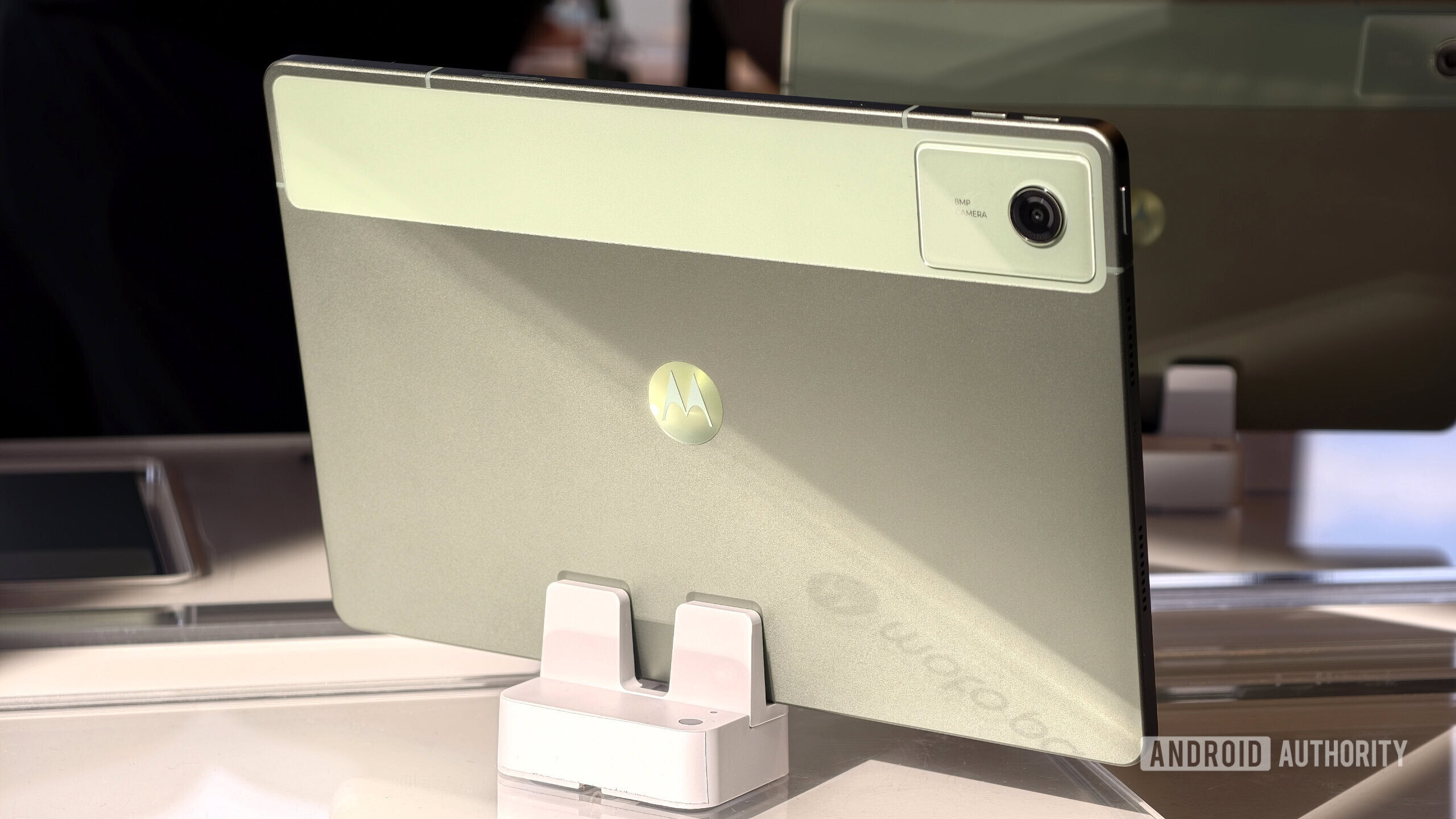 Motorola Moto Pad 2026