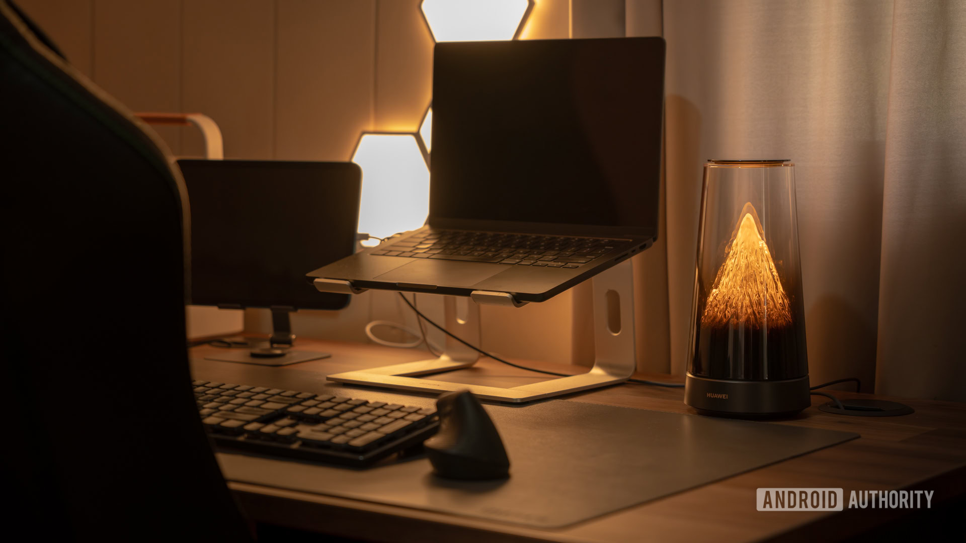 HUAWEI Wi Fi Mesh X3 Pro Mesh Router na mesa 4