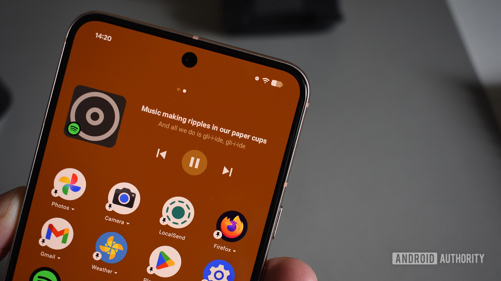 exibição de letras do iniciador de teclas 1