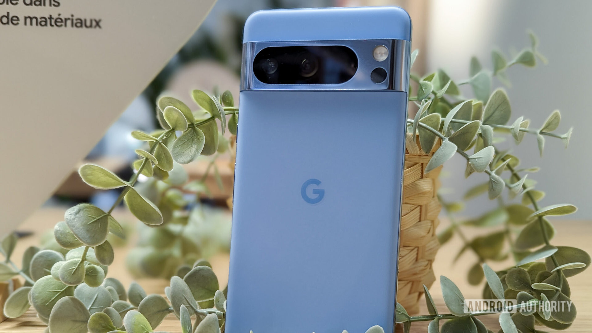 google pixel 8 pro compartimento traseiro azul 2