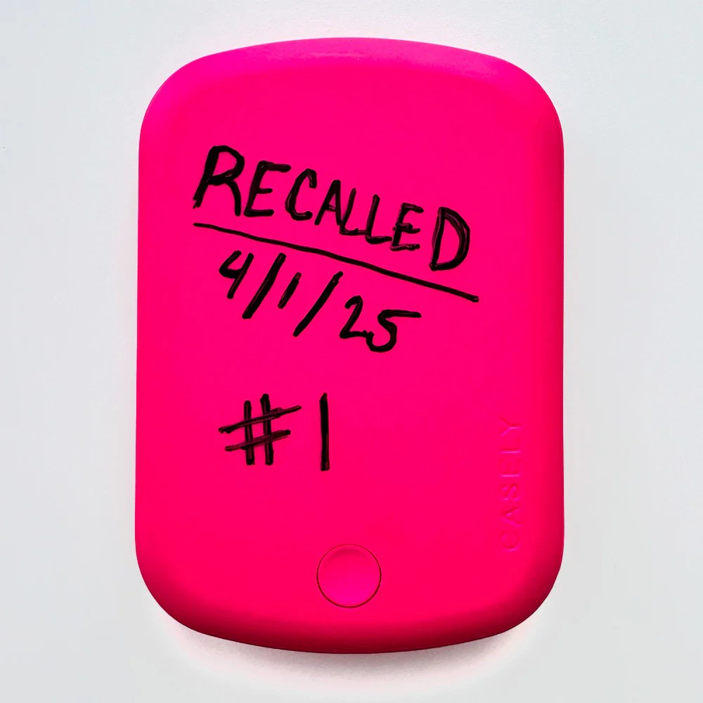 recall de carregador casely